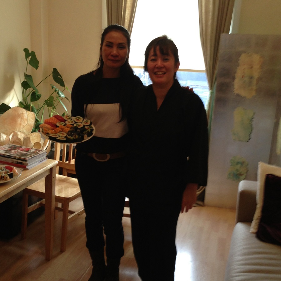 Private Teppanyaki & Sushi Class with chef Keiko
